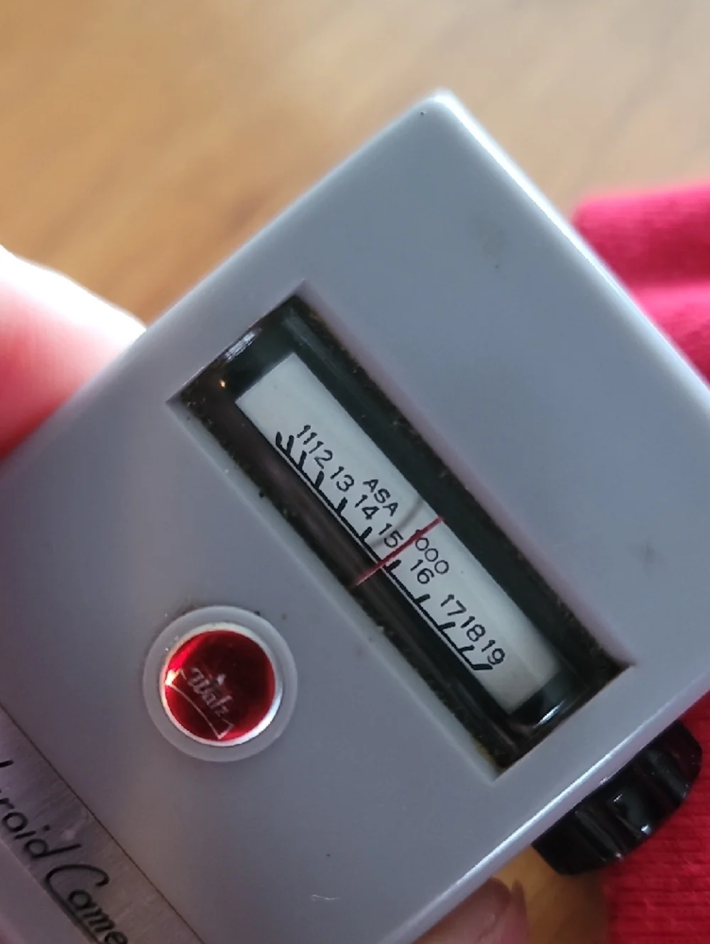 Vintage Walz exposure light meter designed for use with Polaroid cameras